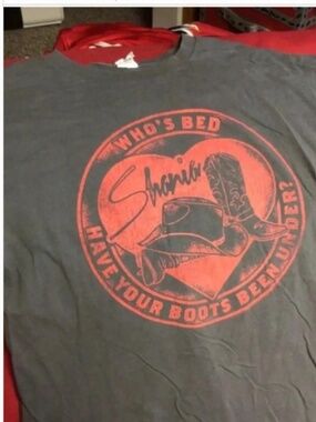 Ladies Shania Twain tshirt